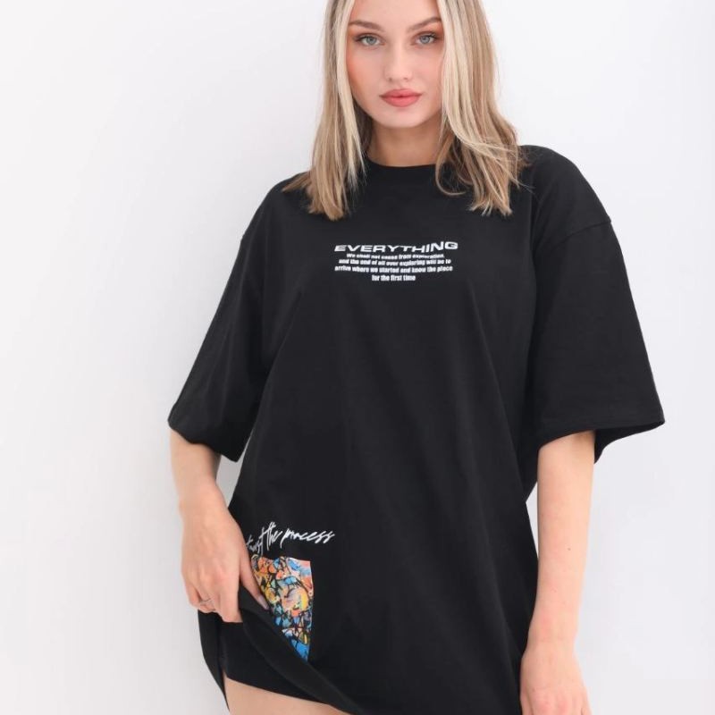 kadın  Bisiklet Yaka Baskılı Oversize T-Shirt - Siyah