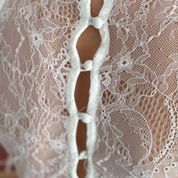 Kadın Dantel Detaylı Derin Dekolte Body Şık Kolsuz Yazlık Bodysuit - Beyaz