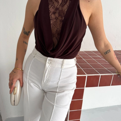 Kadın Dantel Detaylı Derin Dekolte Body Şık Kolsuz Yazlık Bodysuit - Kahvrenegi