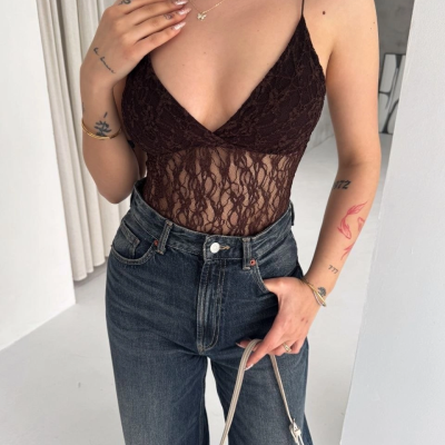 Kadın Dantel Detaylı Derin Dekolte Body Şık Kolsuz Yazlık Bodysuit - Kahvrenegi