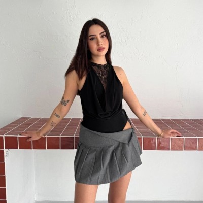Kadın Dantel Detaylı Derin Dekolte Body Şık Kolsuz Yazlık Bodysuit - Siyah
