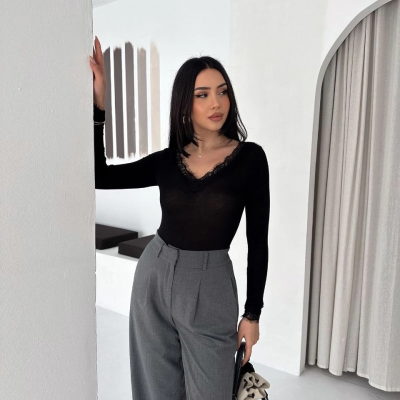 Kadın Dantel Detaylı V Yaka Arkası V Yaka Kaşmir Dokulu Uzun Kollu Bluz - Vişne Çürüğü