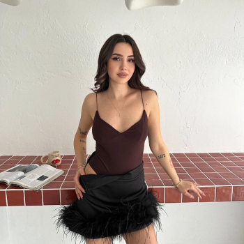 Kadın Derin Dekolte Askılı Body Sırt Dekolteli Şık Kolsuz Yazlık Bodysuit - Kahverengi