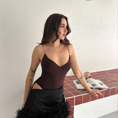 Kadın Derin Dekolte Askılı Body Sırt Dekolteli Şık Kolsuz Yazlık Bodysuit - Kahverengi