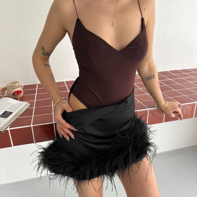 Kadın Derin Dekolte Askılı Body Sırt Dekolteli Şık Kolsuz Yazlık Bodysuit - Kahverengi