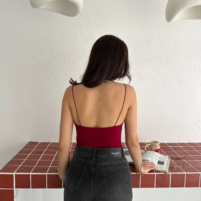 Kadın Derin Dekolte Askılı Body Sırt Dekolteli Şık Kolsuz Yazlık Bodysuit - Kırmızı