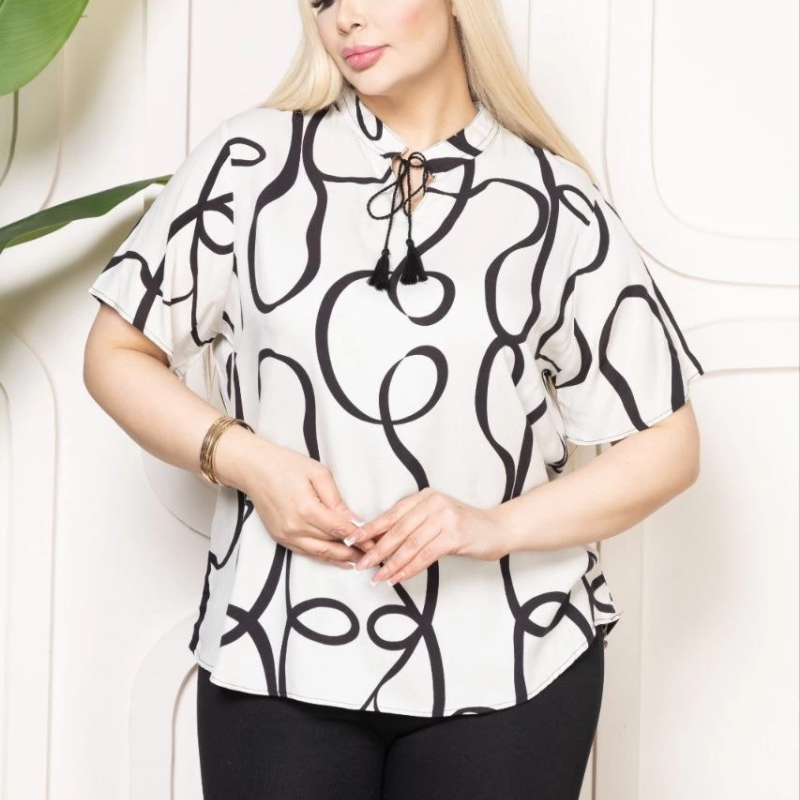 Kadın Desenli Püsküllü Viskon Bluz Bebe Yaka Battal Beden Kısa Kol