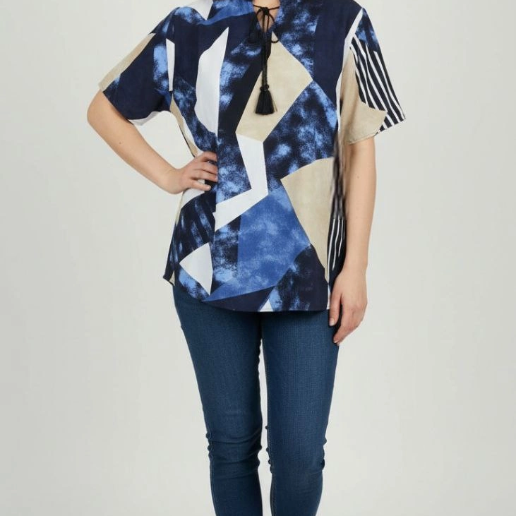 Kadın Desenli Püsküllü Viskon Bluz Bebe Yaka Kısa Kollu Big Size Rahat Kesim - Desenli