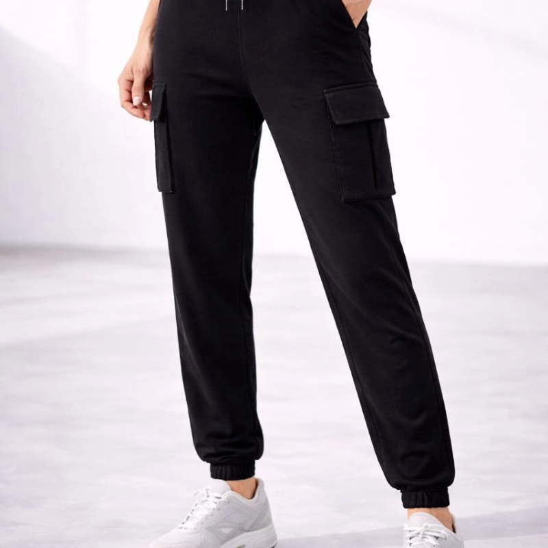 Kadın Jogger Eşofman Altı Kargo Cepli Lastikli Paça Spor Pantolon - Siyah