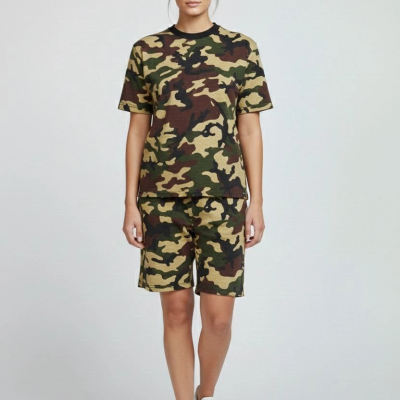 Kadın Kamuflaj Desenli Tişört Şort Takım Kesim 2’li - Kamuflaj