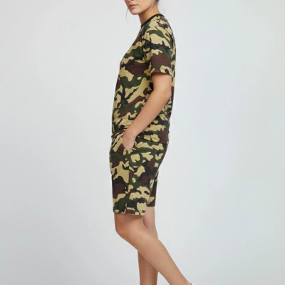 Kadın Kamuflaj Desenli Tişört Şort Takım Kesim 2’li - Kamuflaj