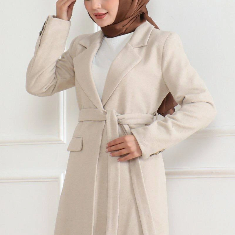 Kadın Kaşe Kaban Uzun Boy Kruvaze Yaka Kuşaklı Tesettür Kaban Astarlı Yünlü Dokuma - Bej