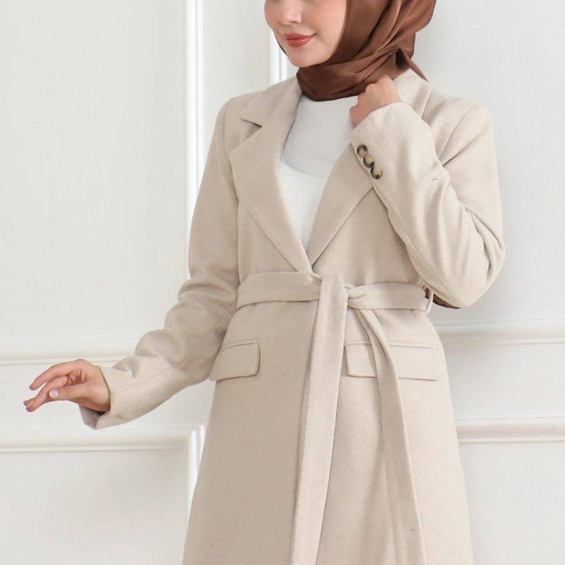 Kadın Kaşe Kaban Uzun Boy Kruvaze Yaka Kuşaklı Tesettür Kaban Astarlı Yünlü Dokuma - Bej
