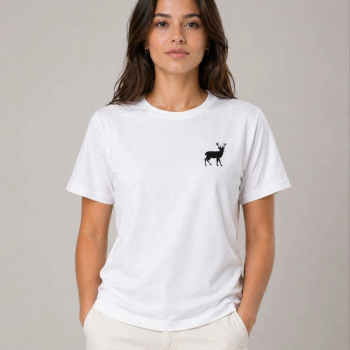 Kadın Minimal Geyik Logolu Tişört Bisiklet Yaka Kısa kol Yazlık T-Shirt - Beyaz Kadın Minimal Geyik Logolu Tişört Bisiklet Yaka Kısa kol Yazlık T-Shirt - Beyaz