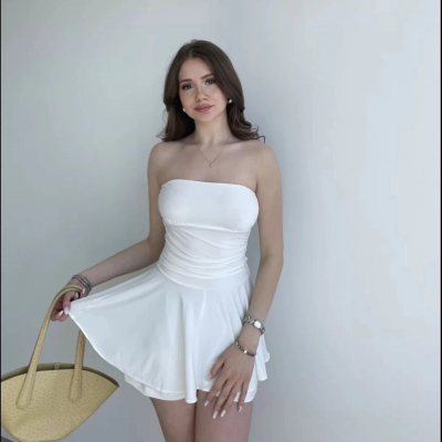 Kadın Straplez Mini Etek Görünümlü Şortlu Elbise Büzgülü Şık Yazlık - Beyaz