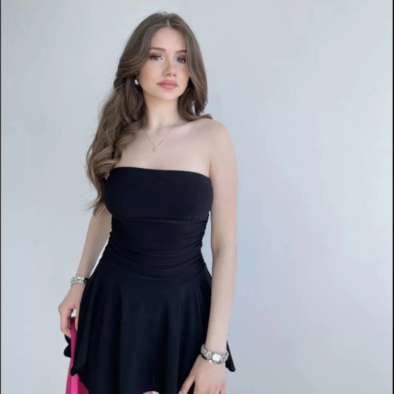 Kadın Straplez Mini Etek Görünümlü Şortlu Elbise Büzgülü Şık Yazlık - Siyah