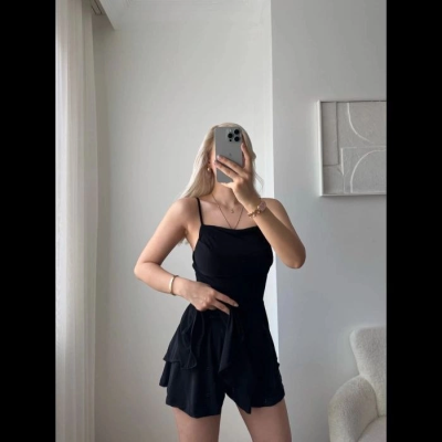 Kadın Straplez Mini Etek Görünümlü Şortlu Elbise Büzgülü Şık Yazlık - Siyah