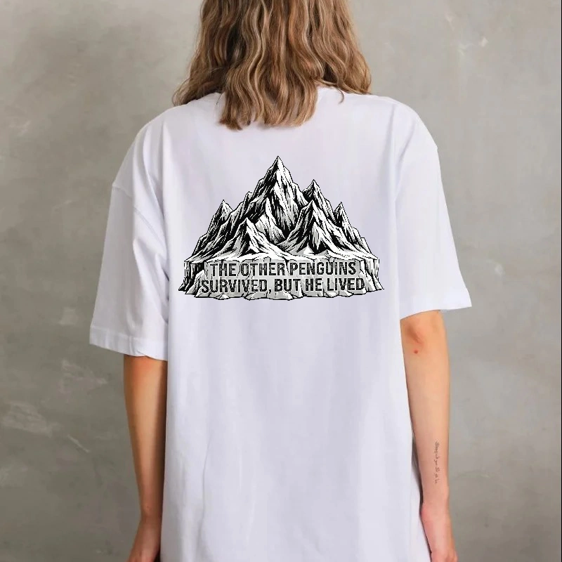 Kadın T-Shirt Nihilist Penguen Baskılı Bisiklet Yaka Kısa kol yazlık Tişört - Beyaz