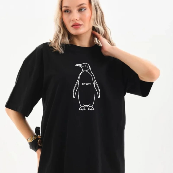 Kadın T-Shirt Nihilist Penguen Baskılı Bisiklet Yaka Kısa kol yazlık Tişört - Siyah
