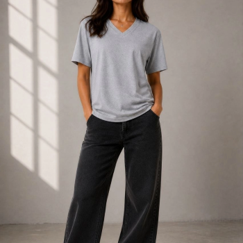 Kadın V Yaka Basic Tişört Kısa Kol Yazlık Regular Fit T-Shirt - Gri Kadın V Yaka Basic Tişört Kısa Kol Yazlık Regular Fit T-Shirt - Gri