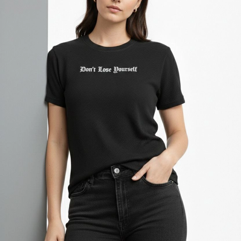 Kadın Wafıl Kumaş Tişört Regular Kalıp Bisiklet Yaka Baskılı T-Shirt - Siyah