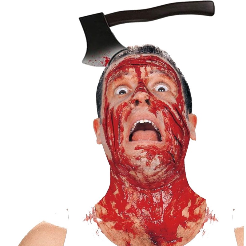 Kafaya Saplanmış Kanlı Balta Şaka Tacı