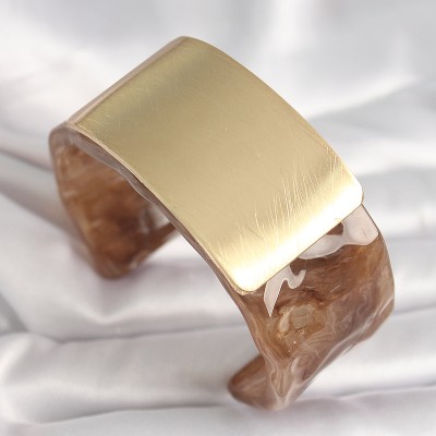 Kahverengi Mermer Desen Akrilik Platik Gold Dikdörtgen Plaka Model Vintage Kadın Bilezik
