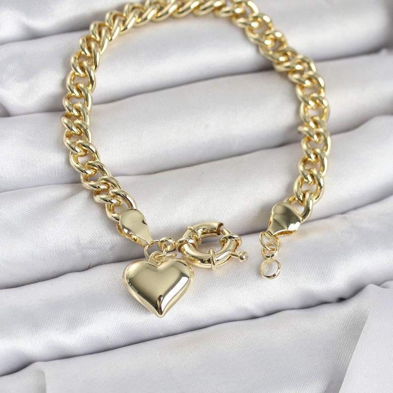 Kalp Detaylı Gold Renk Pirinç Kadın Bileklik