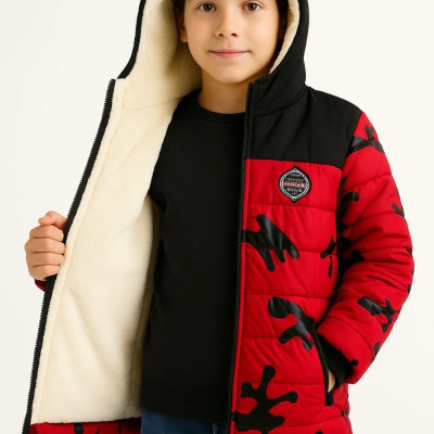 Kamuflaj Desenli Mont İçi Sıcak Tutan Pelüş Astarlı, Kapüşonlu, Fermuarlı Kışlık Su İtici Şişme Mont - Kırmızı