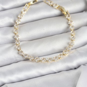 Kare Zirkon Taşlı Gold Renk Pirinç Su Yolu Kadın Bileklik