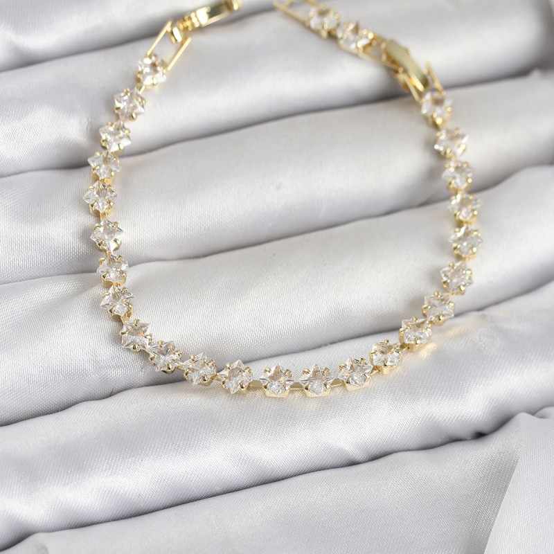 Kare Zirkon Taşlı Gold Renk Pirinç Su Yolu Kadın Bileklik