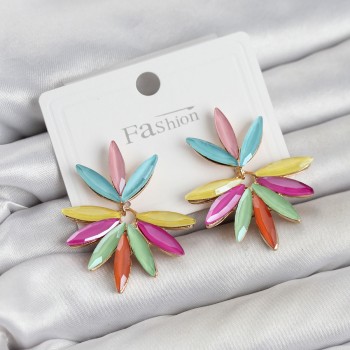 Karışık Renk Kristal Taşlı Lotus Model Kadın Küpe