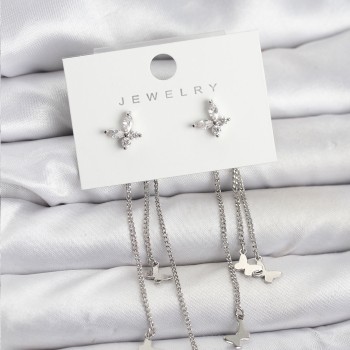 Kelebek Model Gümüş Renk Pirinç Sallantılı Kadın Küpe