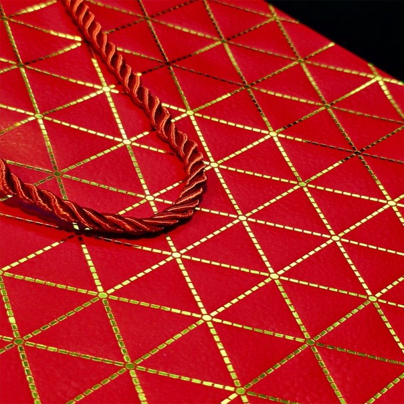 Kırmızı Geometrik Desenli Mini Boy Karton Hediye Çantası