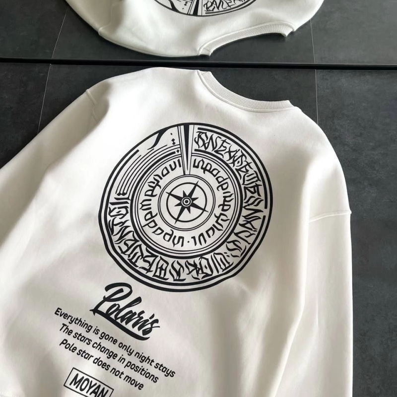 Kışlık Bisiklet Yaka Ön Ve Arka Baskılı SweatShirt - Beyaz -