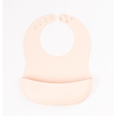 Krem Rengi 3’lü Silikon Yemek Seti – Önlük + Diş Kaşıyıcılı Kaşık + Vakumlu Tabak