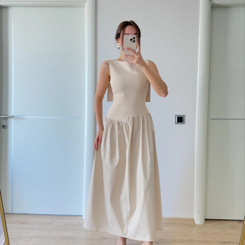 Krep Arkası Kanat Arka Ön Pens Detaylı Uzun   Elbise - Bej -