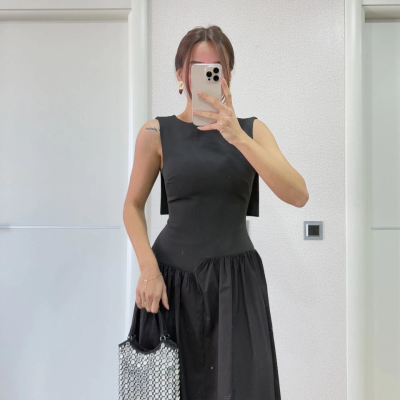 Krep Arkası Kanat Arka Ön Pens Detaylı Uzun   Elbise - Siyah -