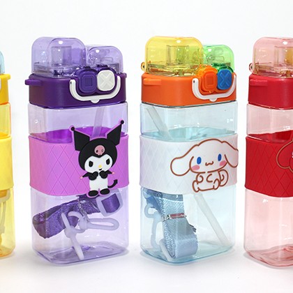 Kuromi Ve Arkadaşları Çift Bölmeli Pipetli Suluk 