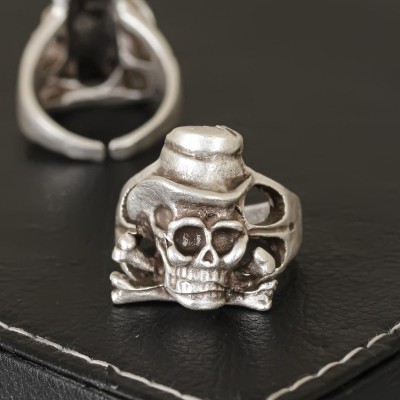 Kuru Kafa Tasarımlı Eskitme Gümüş Renkli Ayarlamalı Model Erkek Yüzük