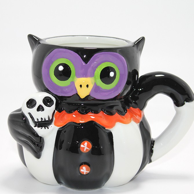 Kurukafa Tutan Baykuş Figürlü Seramik Kupa Bardak 