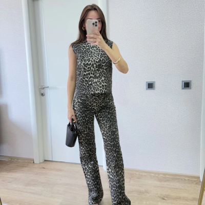 leopar desenli Düğmeli Bluzlu Pantolon İkili Takım -Leopar -