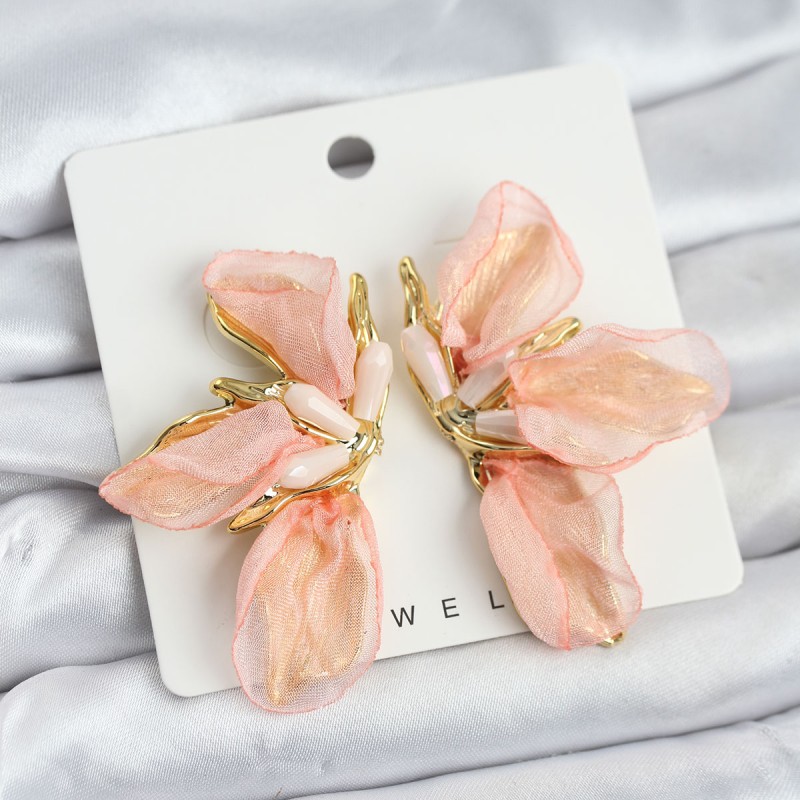 Lotus Model Yavruağızı Renk Tüllü Kadın Küpe