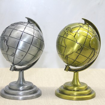 Metal Dünya Küre Model 1