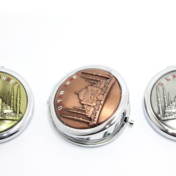 Metal İstanbul Temalı Yöresel Kabartmalı El Aynası 