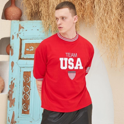 Nakış İşlemeli Ribanalı Oversize T-shirt - Kırmızı