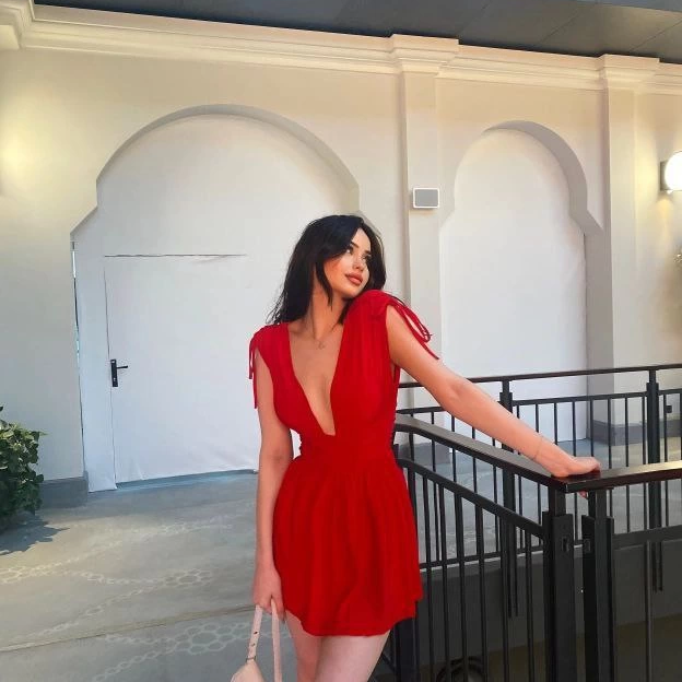 Omuzu ip Askılı Şortlu Elbise - Kırmızı -