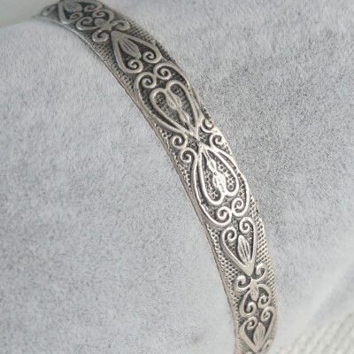 Otantik Gümüş Renk Motif İşleme Plaka Erkek Bileklik