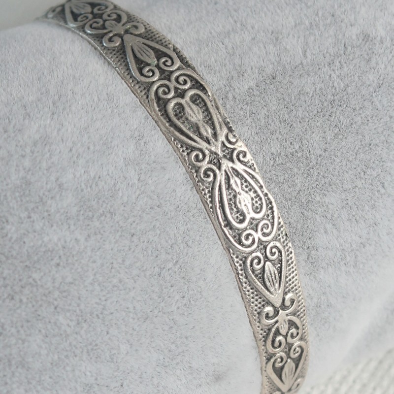 Otantik Gümüş Renk Motif İşleme Plaka Erkek Bileklik