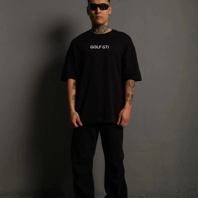 Oversize Baskılı Tişört – Golf GTI Retro Araba Desenli,- Siyah -